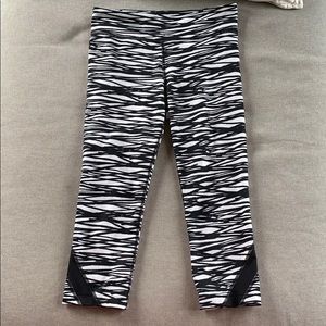 under armour crop leggings